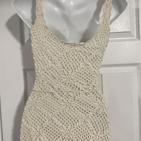Guess vintage crochet dress size XS in an off white colour - Picture 5 of 6